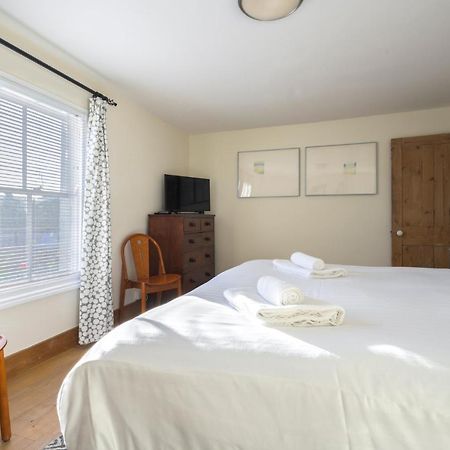 Delightful Bird Sisters Cottage With Free Parking Brighton Екстериор снимка