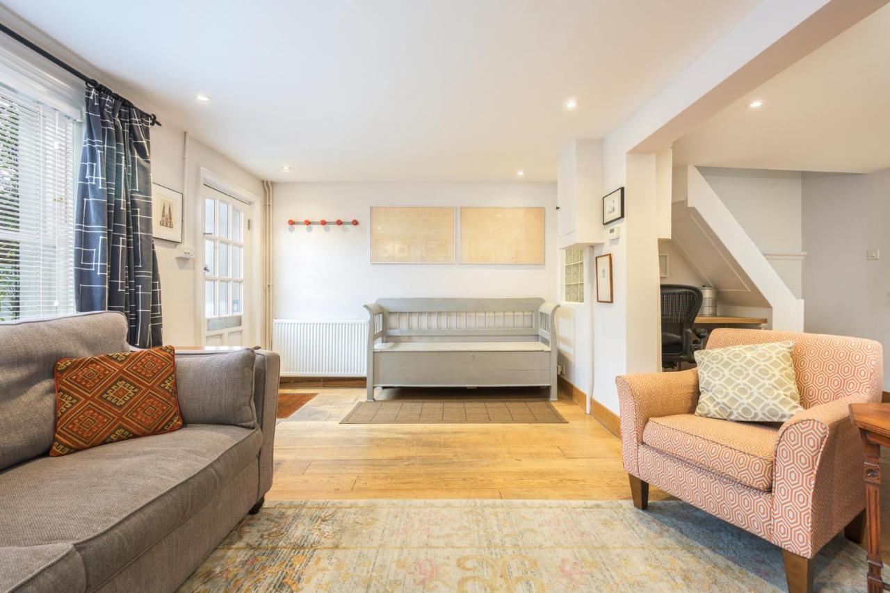 Delightful Bird Sisters Cottage With Free Parking Brighton Екстериор снимка