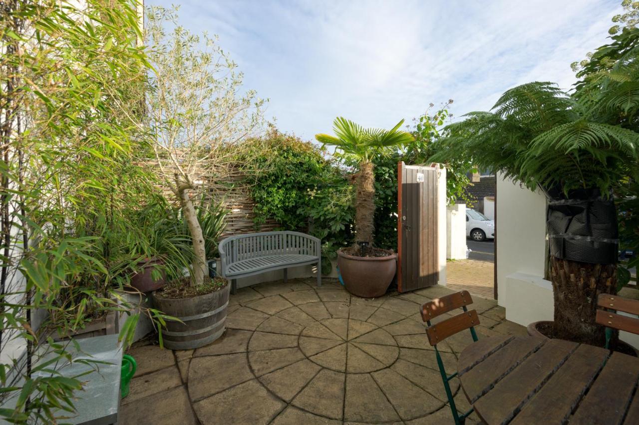Delightful Bird Sisters Cottage With Free Parking Brighton Екстериор снимка